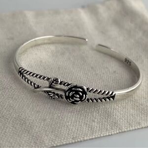 Cute 925 Silver Flower Rose Design Oxidized fashion bangle bracelet